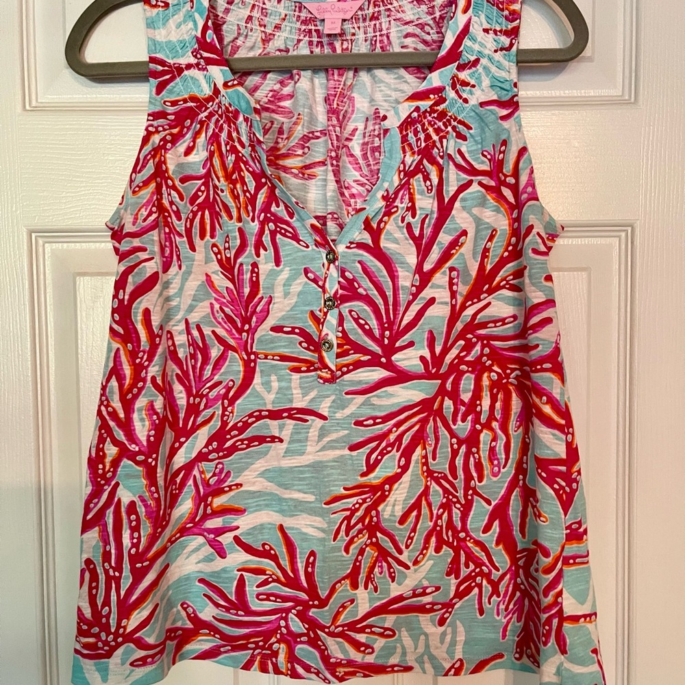 GUC Lilly Pulitzer Underwater Escape Essie top